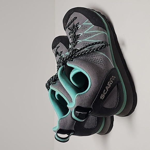 Scarpa Crux Air EU 38 US 7 Hiking Approach Shoes Smoke Ice Green Trail Vibram - Picture 5 of 16